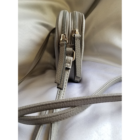 Nine West Crossbody - Picture 3 of 7